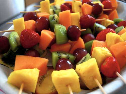 Spiedini di frutta fresca